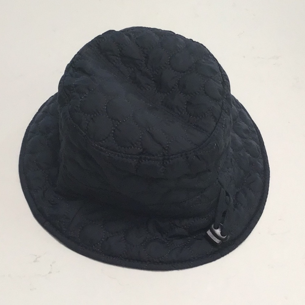 EUC Black waterproof adjustable bucket hat
